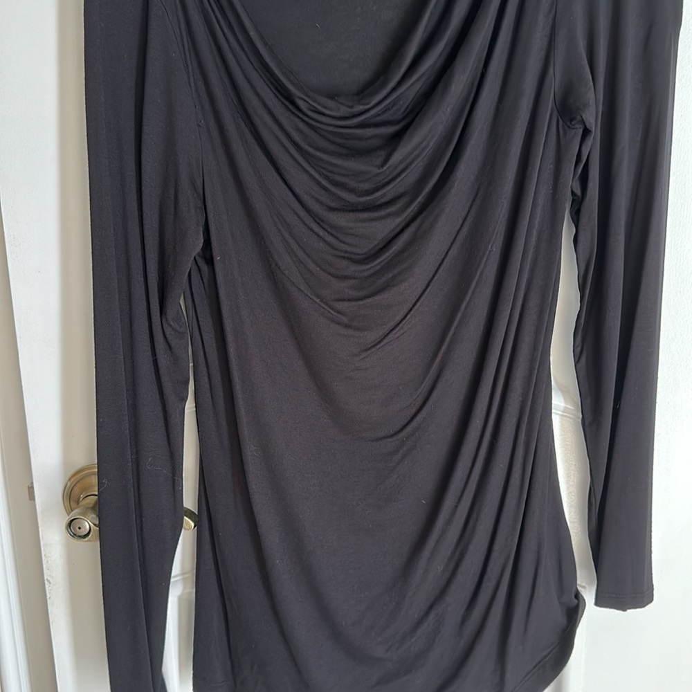 Apt 9 dropped neckline rayon blouse Size Medium - Picture 7 of 8